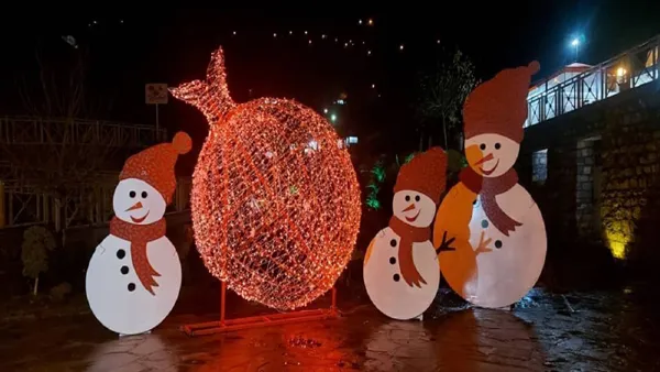 نورپردازی نما در شب یلدا